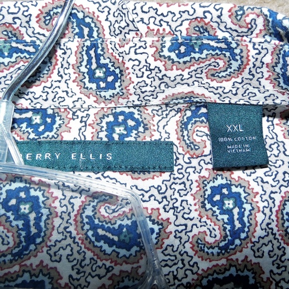 Perry Ellis Paisley Long Sleeve Button Down Shirt - Picture 3 of 4